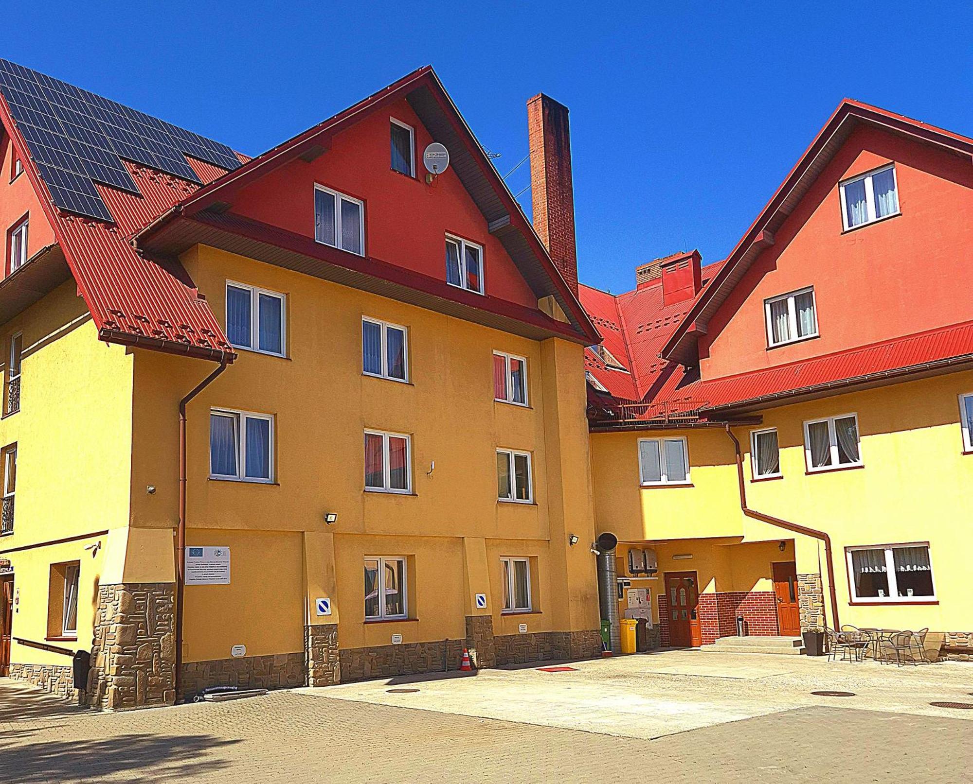 Osrodek Wczasowy Gron Placowka Bagian luar foto