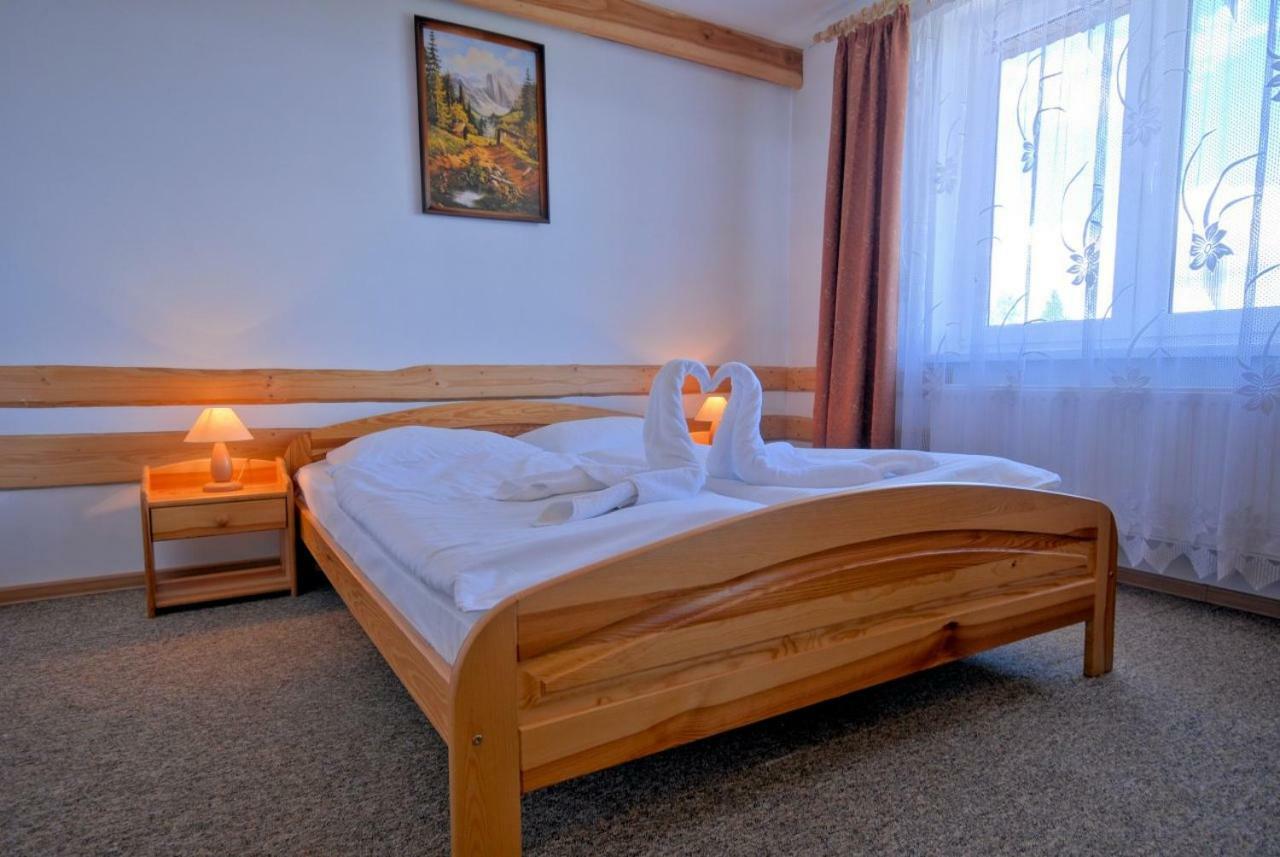 Osrodek Wczasowy Gron Placowka Bagian luar foto