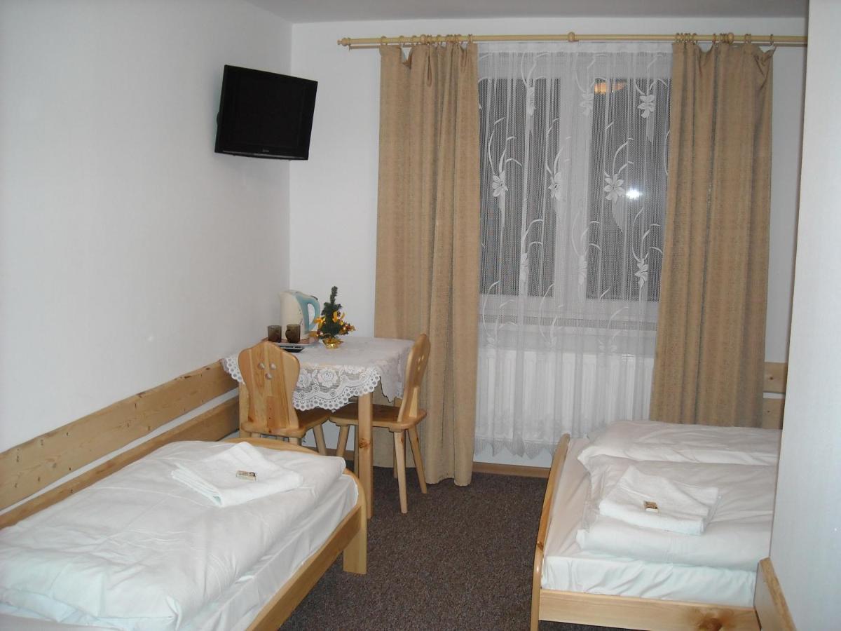 Osrodek Wczasowy Gron Placowka Bagian luar foto
