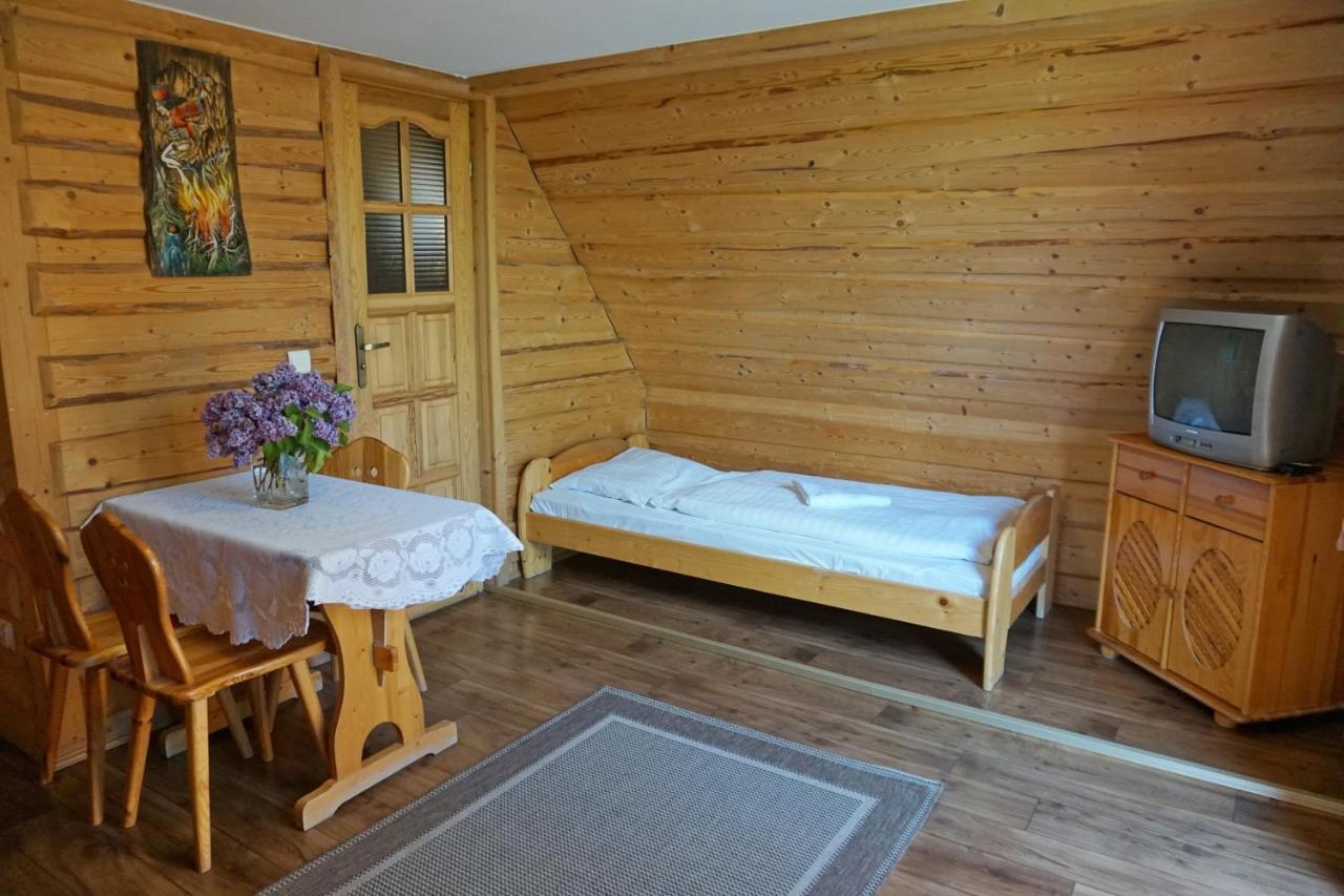 Osrodek Wczasowy Gron Placowka Bagian luar foto