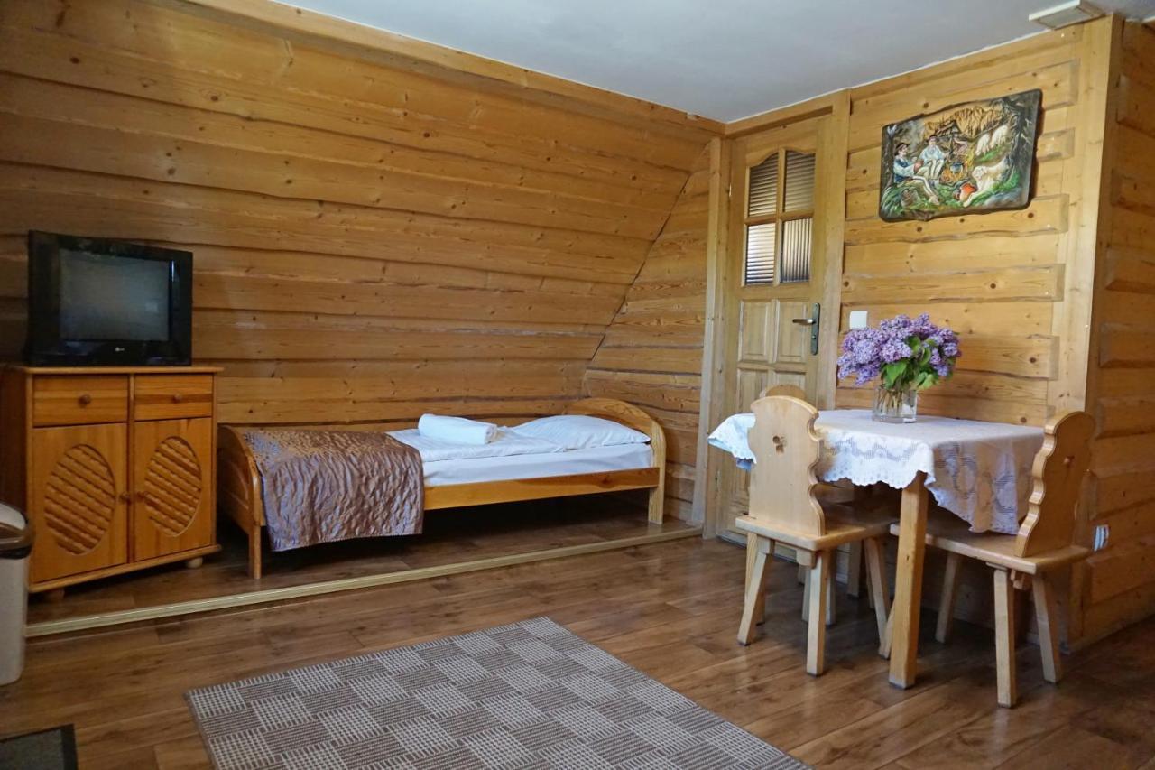 Osrodek Wczasowy Gron Placowka Bagian luar foto